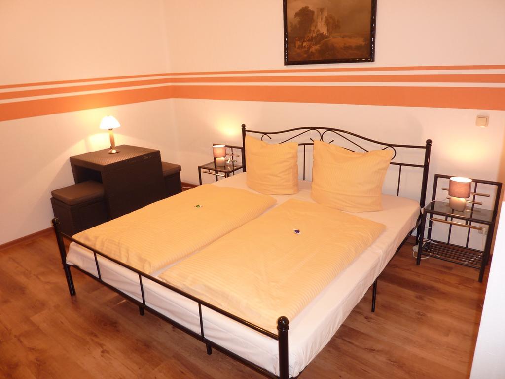 Hotel Oranien Nastatten Номер фото